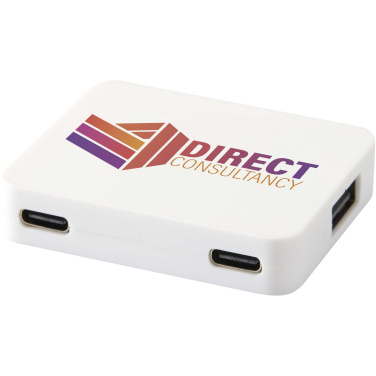Лого трейд бизнес-подарки фото: Gaia 4-портовый USB-концентратор с выходом USB-A и Type-C и двойным входом — изготовлен из переработанного пластика