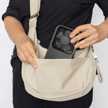 Лого трейд pекламные продукты фото: Настольный вентилятор Aervina RCS из переработанного пластика с возможностью подзарядки