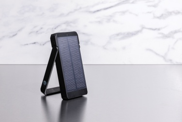 Logotrade reklamprodukter bild: Skywave 10.000 mAh solcellspowerbank RCS återvunnen plast