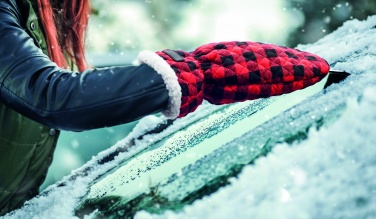 Logotrade reklamprodukter bild: Isskrapa med handske