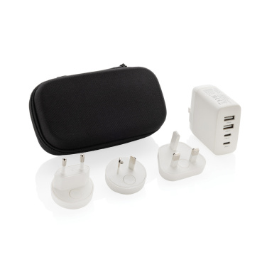 Logotrade reklamprodukter bild: TravelCharge Pro RCS rplastisk reseladdare med USB C