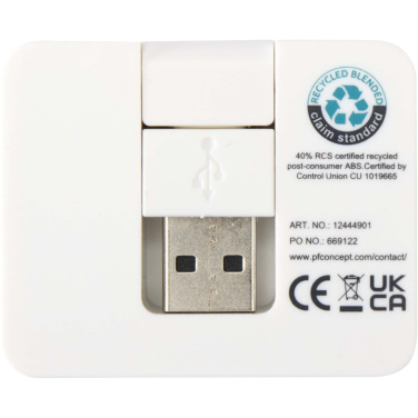 Logotrade reklamprodukter bild: Gaia 4-portars USB-hubb med USB-A- och Typ-C-utgång och dubbla ingångar – tillverkad av återvunnen plast