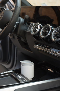 Logotrade presentreklam bild: VINGA Nagano RCS to-go-mug 350 ML