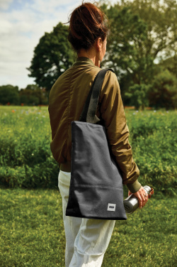 Logotrade reklamprodukter bild: Black+Blum 16L Isolerad Tote-/Kylväska