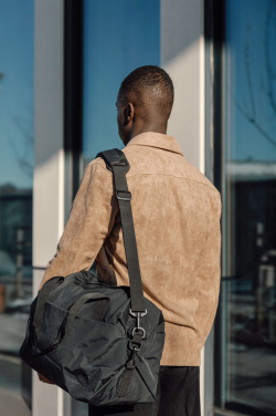 Logotrade reklamprodukter bild: KENTO URBAN RCS återvunnen nylon Weekendväska