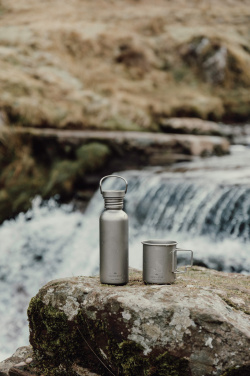 Logotrade profilprodukter bild: Nordic Drift Trail Light Titanium vattenflaska 600 ml